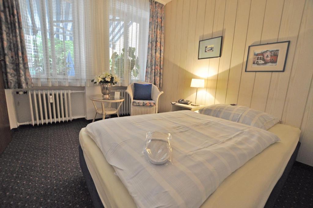 Hotel Am Ehrenhof Düsseldorf Extérieur photo